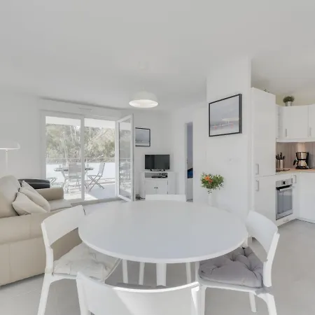 79 Bay-1 Apartment Cavalaire-sur-Mer